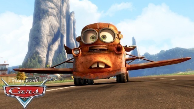 'Mater Learns How to Fly! | Pixar Cars'