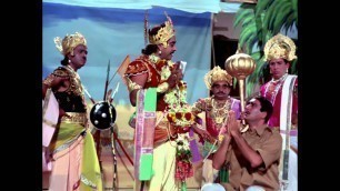 'Padosan -  Bollywood old Hindi Movie Trailer - Saira Banu, Sunil Dutt & Kishore Kumar'