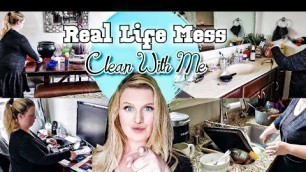 'REAL LIFE HUGE MESS! CLEAN WITH ME! CLEANING MOTIVATION! CLEAN HOUSE! LIVING WITH CAMBRIEA!'
