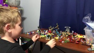 'Levi’s Stop - Lego table inspired by Hobbykids'