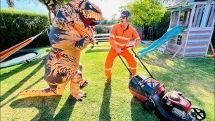 'Lawn Mower for Kids Video | blippi kids prank dad with dinosaur | min min playtime'