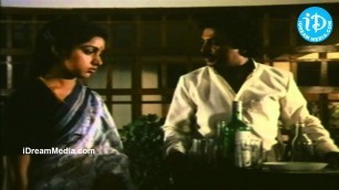 'Mouna Ragam Movie - Mohan, Revathi, VK Ramasamy Nice Scene'