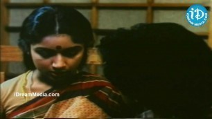 'Mouna Ragam Movie - Revathi, Mohan Emotional Scene'