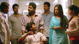 'Anu Emmanuel Entry Scene | Nani Majnu Malayalam Movie Scenes | 2018 Movie Scenes'