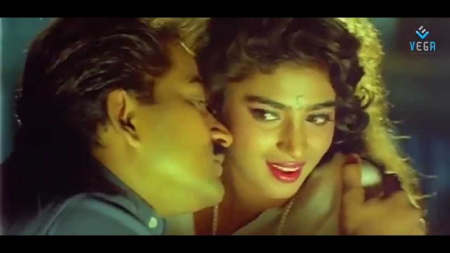 'Miss Madras Movie : Etho Mogam Tamil Video Song'
