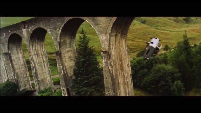 '(The Flying Car) Harry Potter and the Chamber of Secrets'