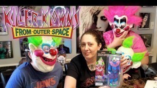 'Jumbo Killer Klowns From Outer Space Mego Toys 8 Inch Action Figure Horror Movie Clown 4K Video'